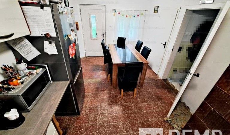 Eladó Kaposvár és Dombóvár között fekvő  Csomán parasztház , 3914 m2 telken . – 1. ingatlanfotó