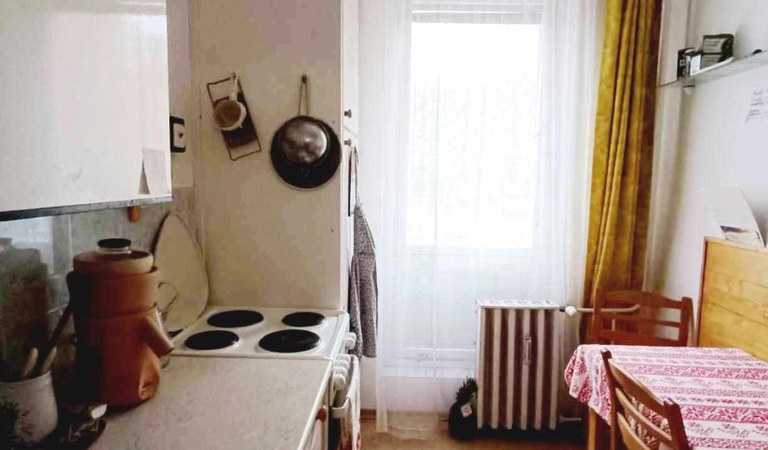 Eladó  Pécs-Kertváros Kodolányi utcában  1,5 szobás , 4/ földszinti  lakás. – 3. ingatlanfotó