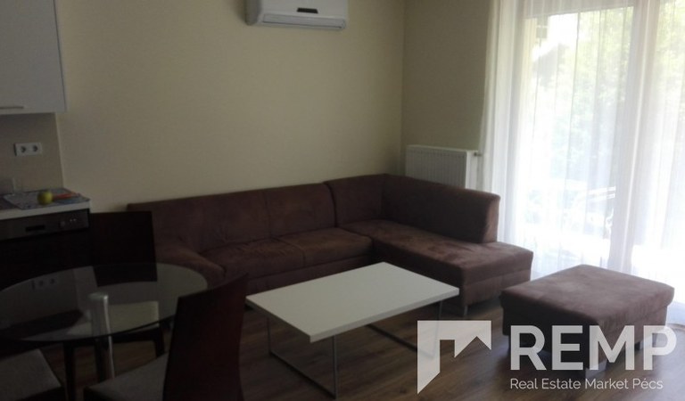 2 bedroom flat for rent next to Alkotmány street – 3. property photo