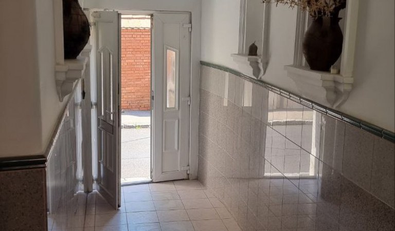 Történelmi belvárosban lakás eladó! – 1. property photo