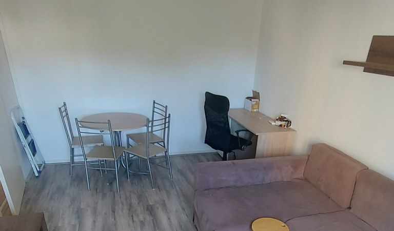 Kiadó Pécs Gosztonyi u . 3.emeleti 36nm-es  berendezett lakás lakás – 1. property photo