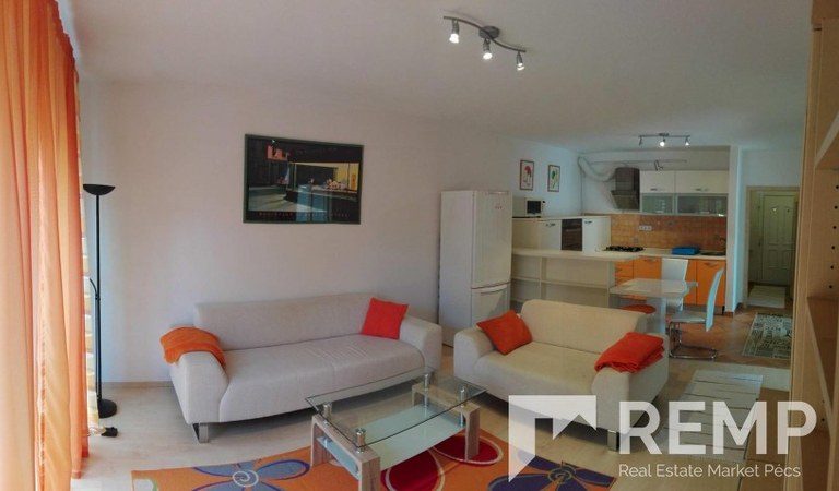 Beautiful 2 bedroom flat for rent – 1. property photo