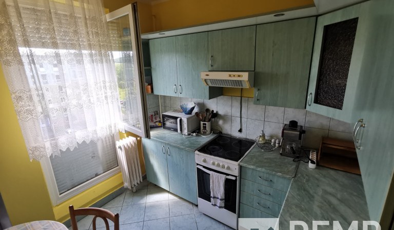 Komlói panorámás lakás – 1. ingatlanfotó