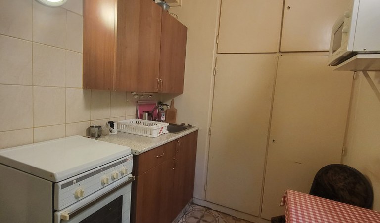 Közepes állapotú földszinti lakás a Gosztonyi utcában cvf – 2. ingatlanfotó