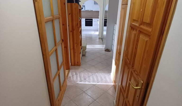 Kiadó Egyetemvárosban ,az Alkotmány utcában egy  2 hálós  szép lakás – 2. property photo