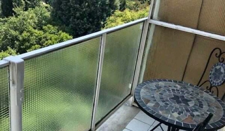 Eladó a  Magaslati úton egy 58m2-es 1.emeleti tégla lakás – 1. ingatlanfotó