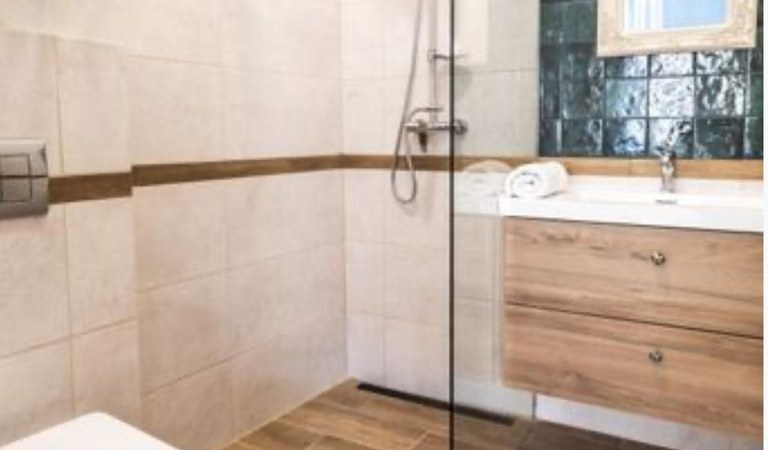 Exclusive apartman az Egyetemváros szívében kiadó! – 2. property photo