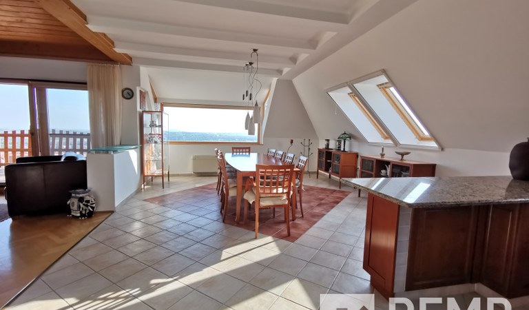 Kiadó páratlan panorámás luxus lakás – 2. ingatlanfotó