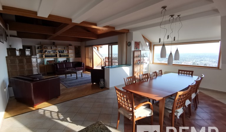 Kiadó páratlan panorámás luxus lakás – 3. ingatlanfotó