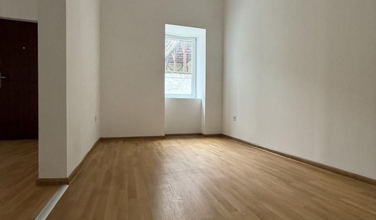 Pécs belvárosában panel áron téglalakás eladó! – 3. ingatlanfotó