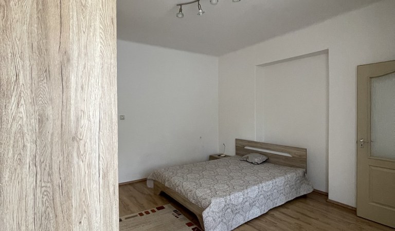 Kiadó lakás orvosi egyetem mellett – 1. property photo