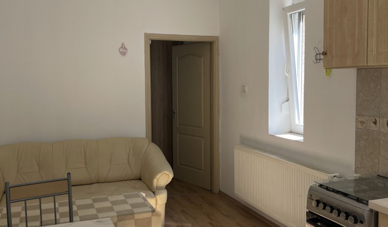 Kiadó lakás orvosi egyetem mellett – 3. property photo