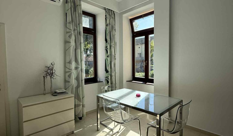 Elegant Villa Apartment for Sale in Downtown Pécs – 1. property photo
