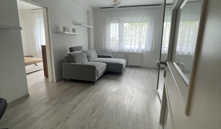 Kiadó panorámás, felújított lakás Pécs kedvelt részén – 2. ingatlanfotó
