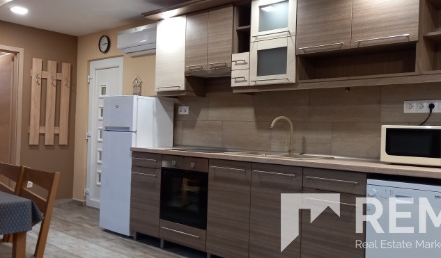 Történelmi belvárosban első emeleti új építésű 2 háló szobás lakás kiadó! – 2. ingatlanfotó