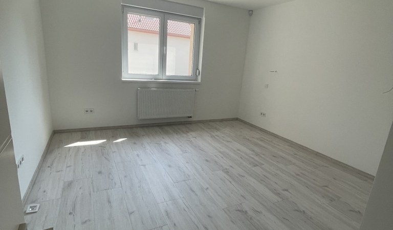 Kozármisleny egyik legszebb részén, panorámás családi ház eladó – 2. ingatlanfotó