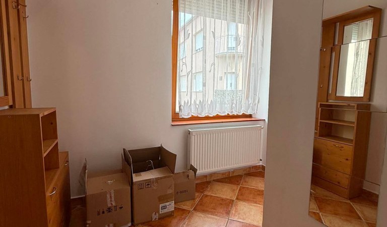 Pécs történelmi belvárosának szívében 2 szobás 1. emeleti lakás kiadó! – 3. ingatlanfotó