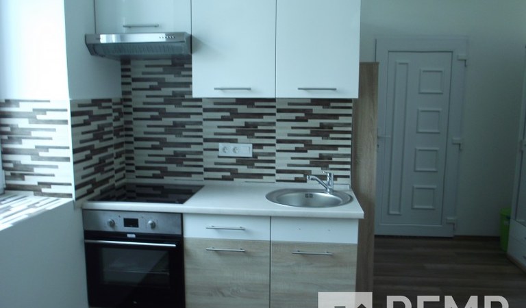 Exclusive kiadó lakás a Jogi és a Közgazdasági Egyetem mellett – 3. property photo