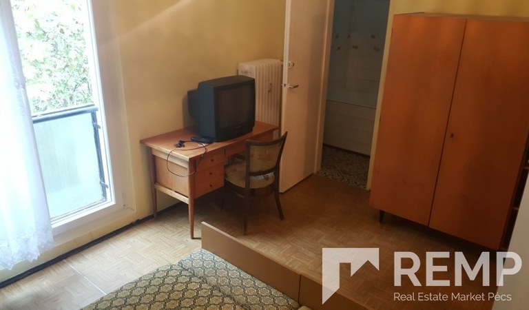 Eladó Pécsett zöldövezeti lakás – 3. ingatlanfotó