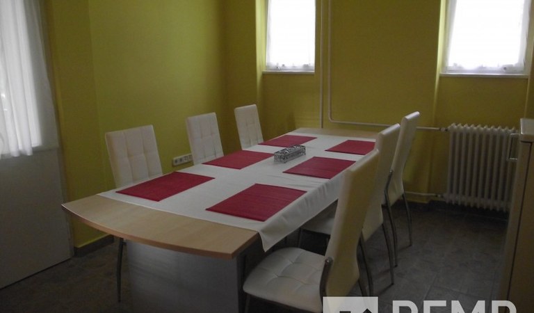 Kiadó lakás a Rákóczi úton – 1. property photo