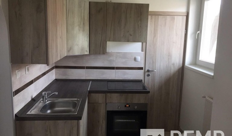 Flat for rent in the City center – 1. property photo
