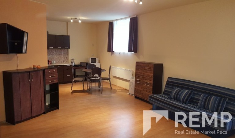 Studio flat for rent! – 1. property photo
