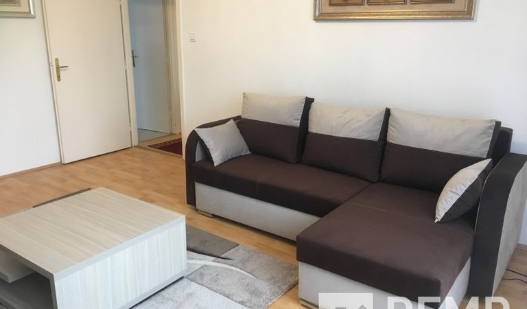 Flat for rent in the City center – 1. property photo
