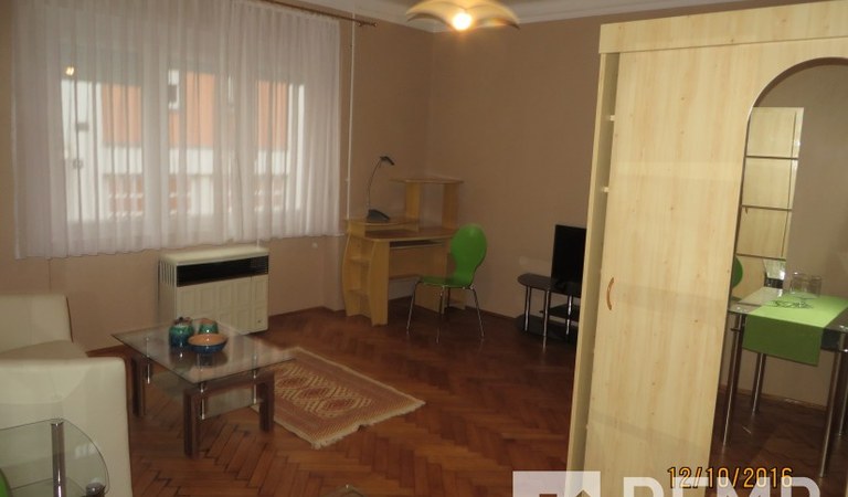 Eladó stúdió lakás a Széchenyi térhez közel – 2. property photo
