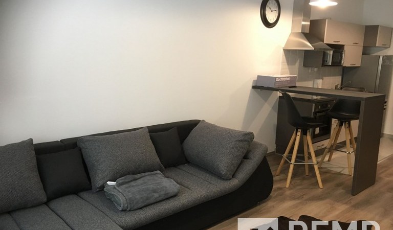 Flat for rent in the City center – 1. property photo