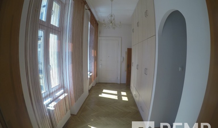 Kiadó az Oktogonnál egy 86 nm lakás – 2. ingatlanfotó