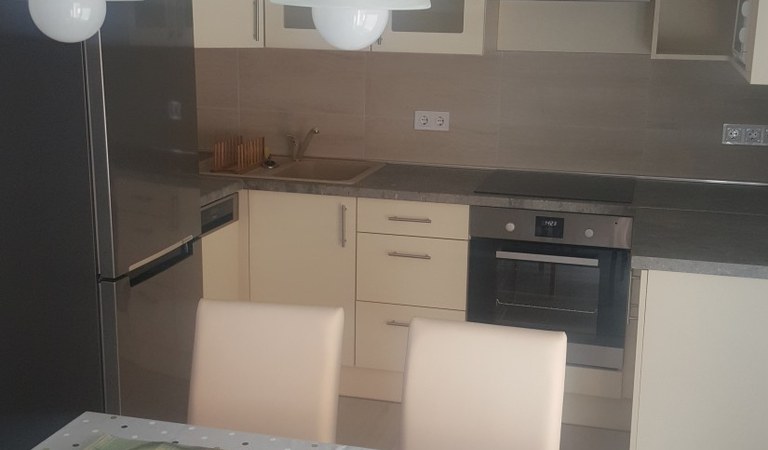 Newly built, 2 bedroom flat for rent near POTE! – 2. property photo
