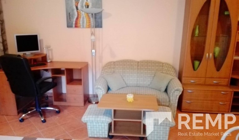 Kiadó belvárosi 3 szobás lakás – 2. property photo