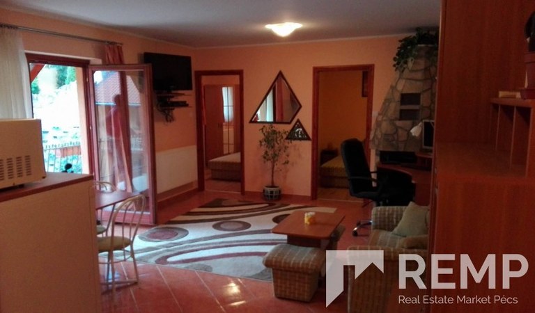 Kiadó belvárosi 3 szobás lakás – 1. property photo