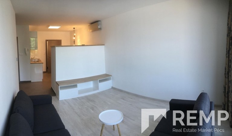 Kiadó a Belvárosban 2 hálós lakás – 1. ingatlanfotó