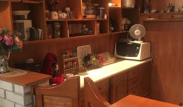 Eladó meseszép polgári övezetben lévő kis lakás – 2. property photo
