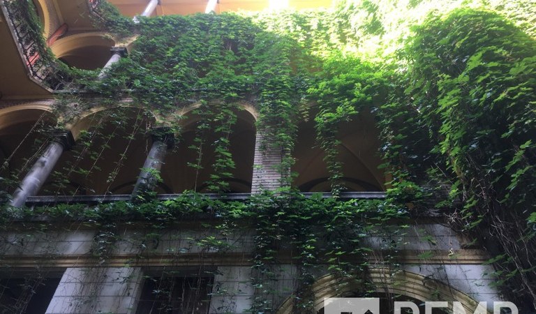 Eladó meseszép polgári övezetben lévő kis lakás – 1. property photo