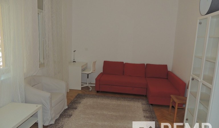 Studio flat for rent! – 2. property photo