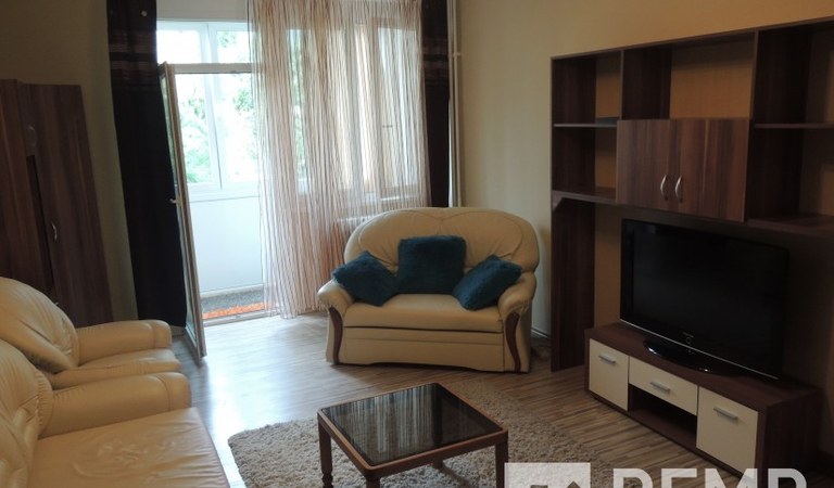 Flat for rent in the City center – 1. property photo
