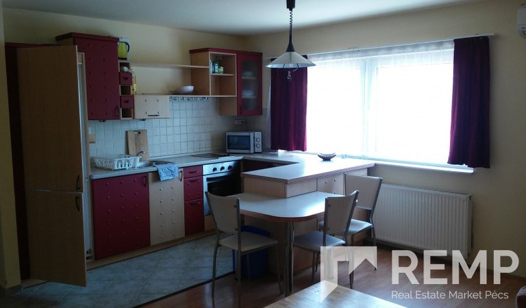 2 bedrooms flat for rent in the city center – 1. property photo
