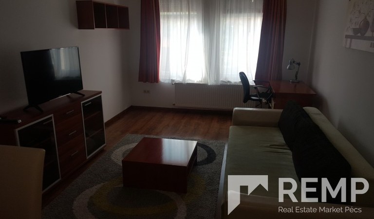 One bedroom flat for rent in Lotz Károly street – 1. property photo