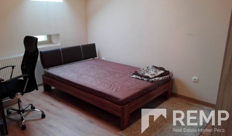 kiadó 3,5 szobás belvárosi luxuslakás – 2. property photo