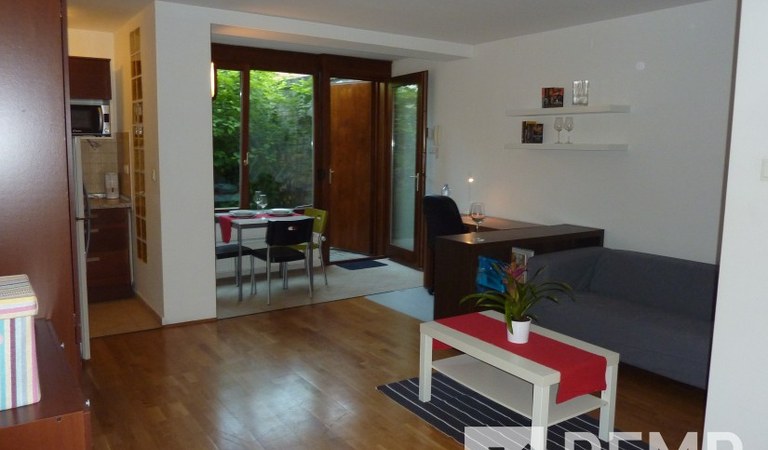Studio flat for rent in Hungária street. – 1. property photo
