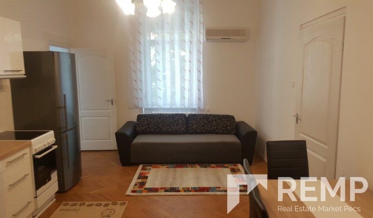 2 bedroom, fully renovated flat for rent in City Center! – 1. property photo