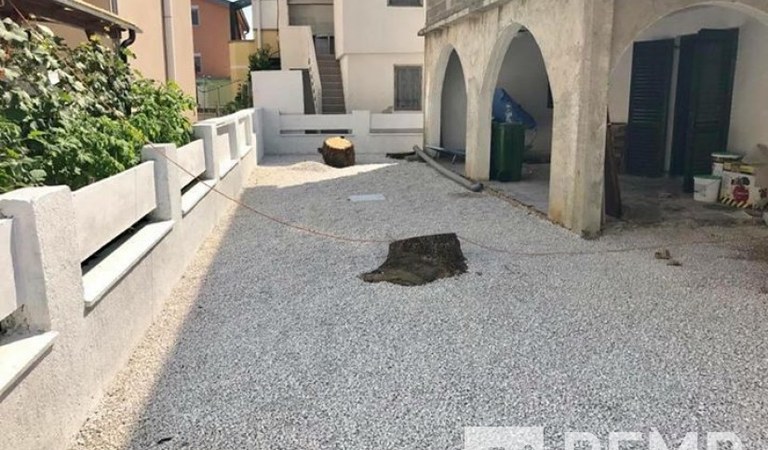 Eladó 3 apartmanos félkész ház Vir szigeten – 3. ingatlanfotó